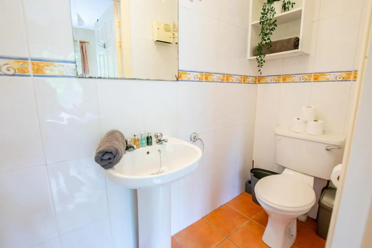 91 - Comfortable Stay In Galway City 아일랜드