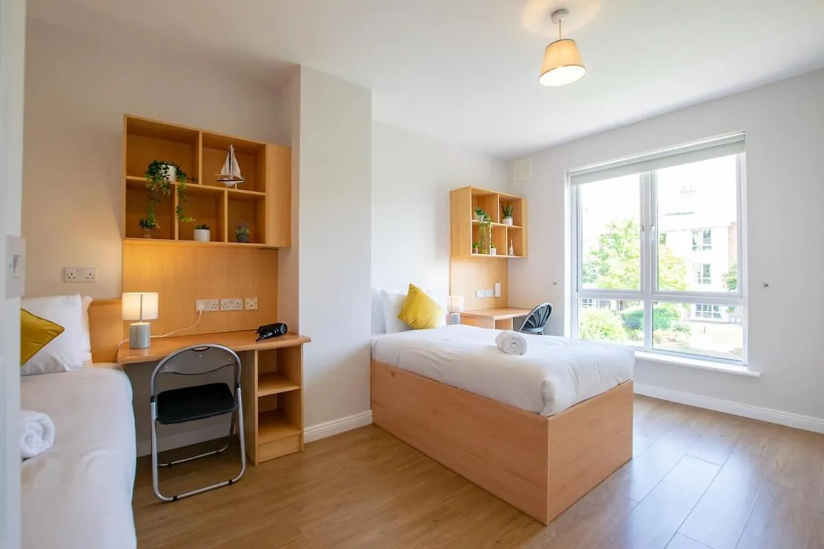 91 - Comfortable Stay In Galway City