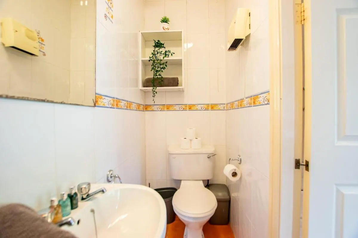 91 - Comfortable Stay In Galway City